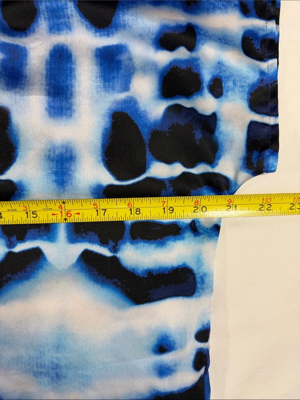 Boston Proper Blue and White Tie-Dye Womens Short Sleeve Top Size Medium - Picture 6 of 7